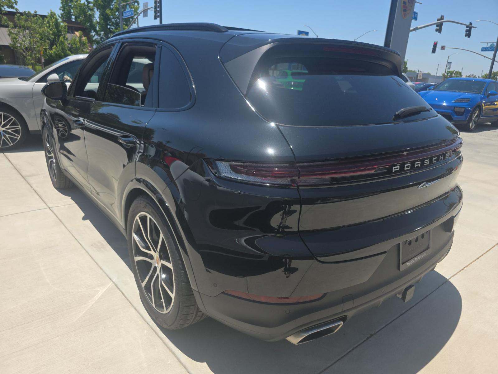 PORSCHE CAYENNE - 2