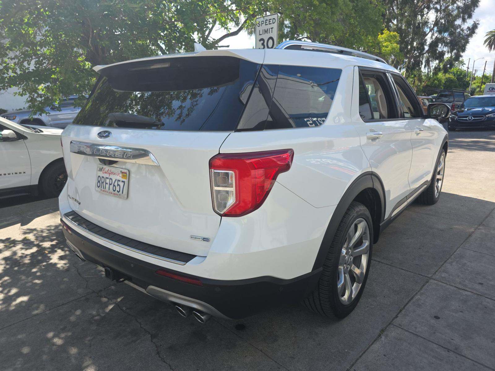 FORD EXPLORER - 3