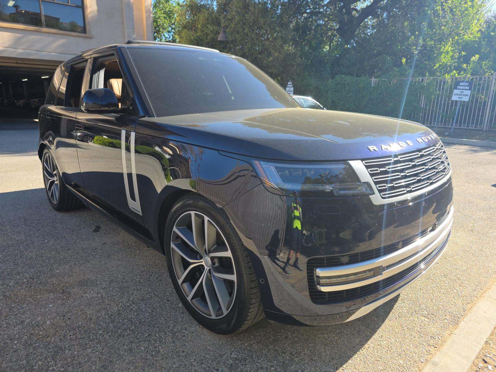 2025 Land Rover Range Rover Autobiography AWD