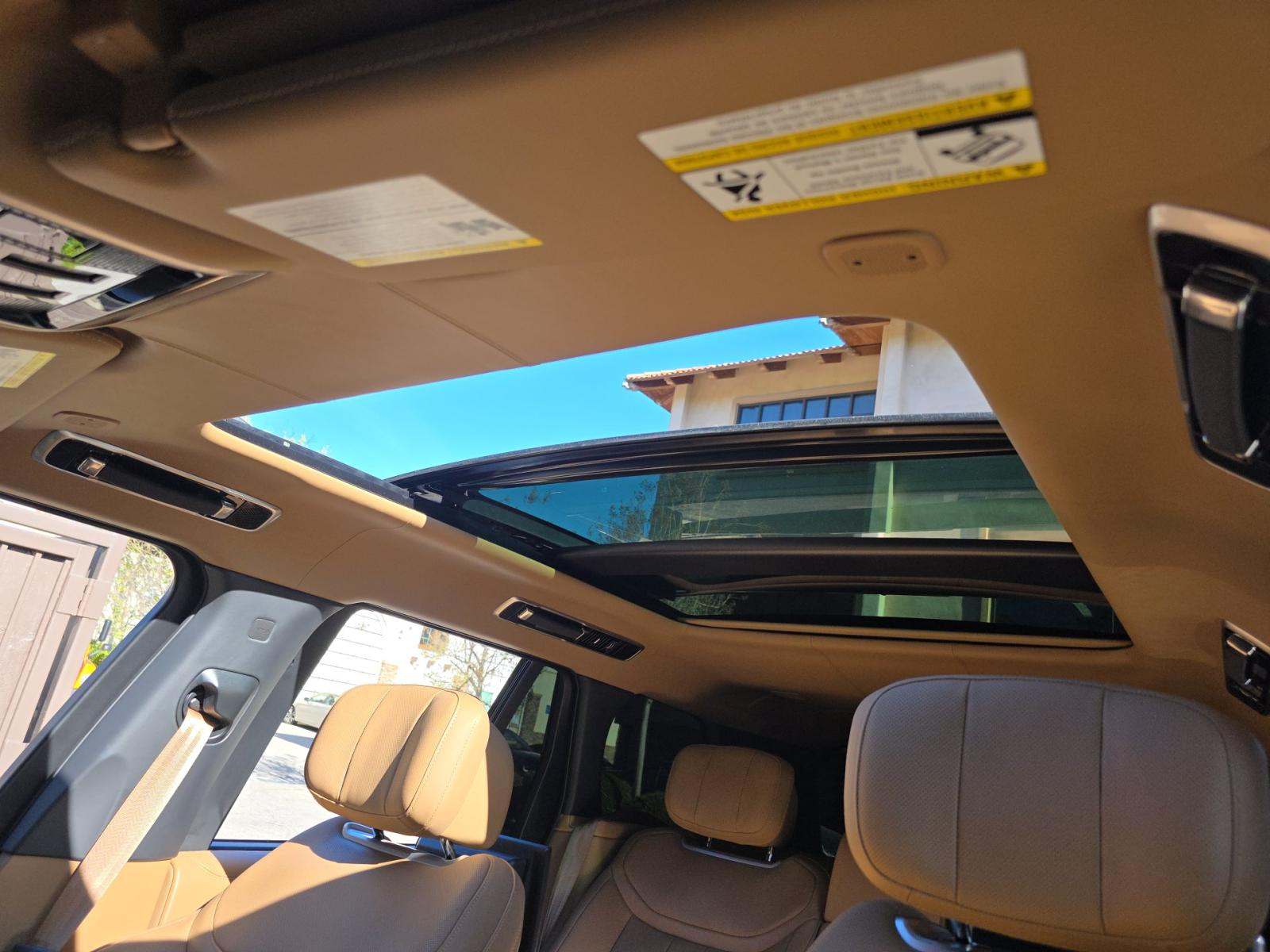 2025 Land Rover Range Rover Autobiography AWD