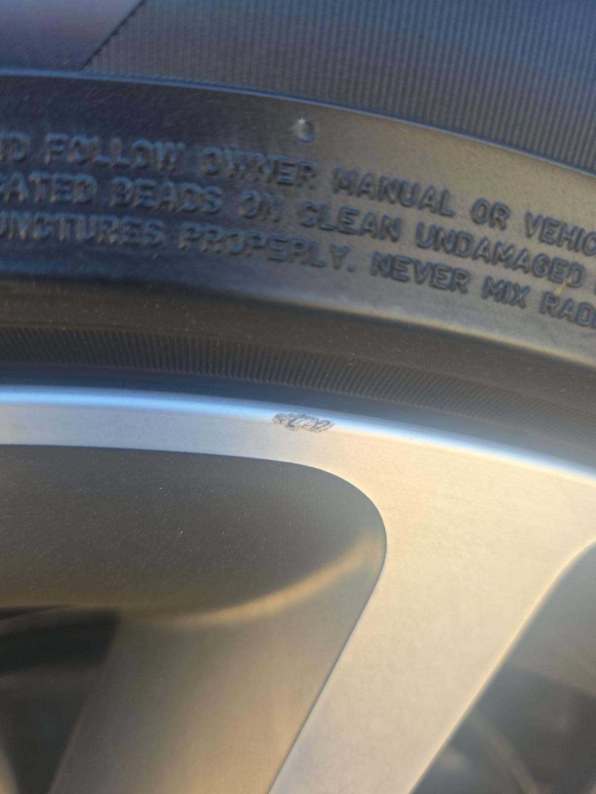 2025 Land Rover Range Rover Autobiography AWD