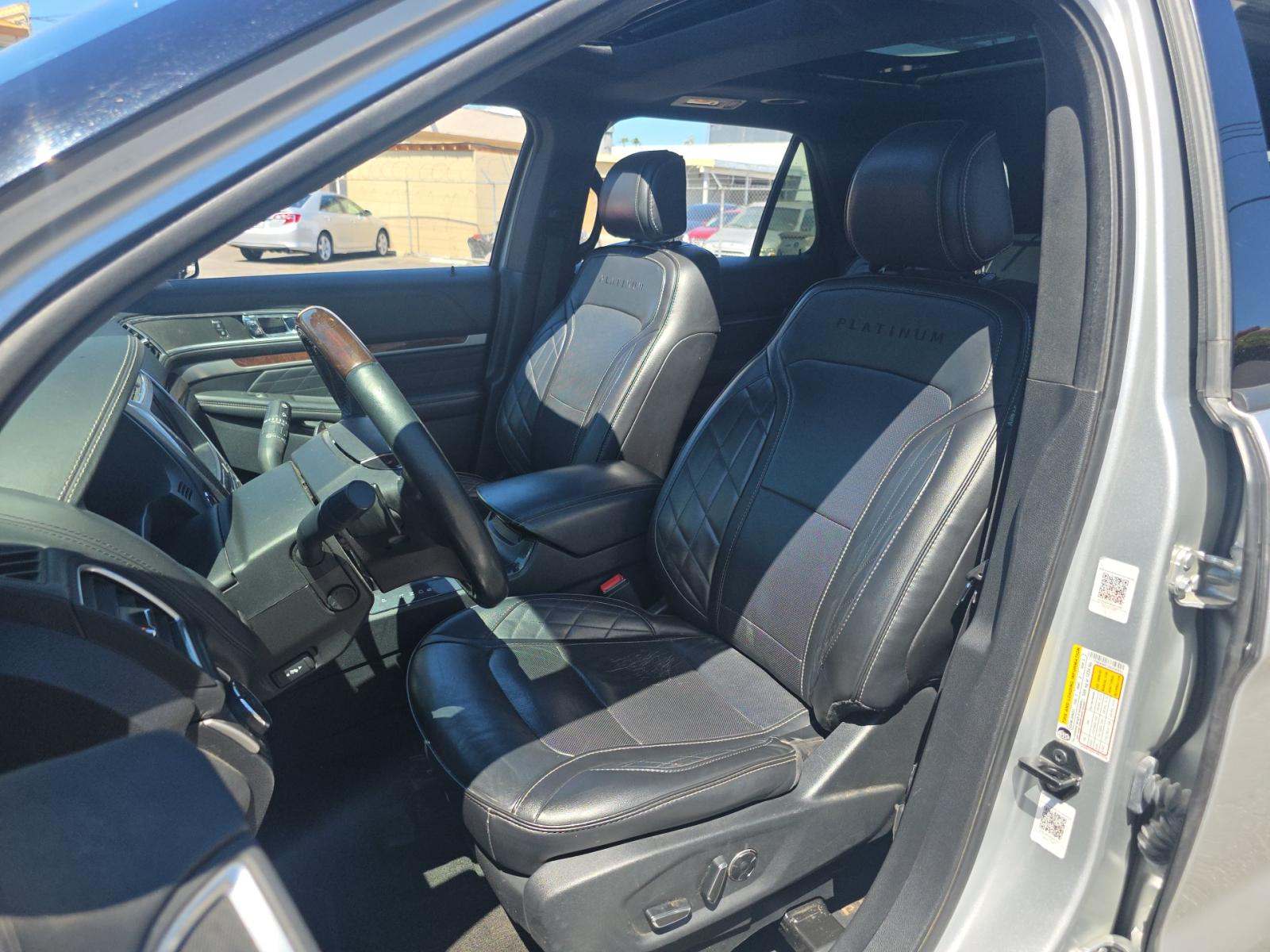 FORD EXPLORER - 6