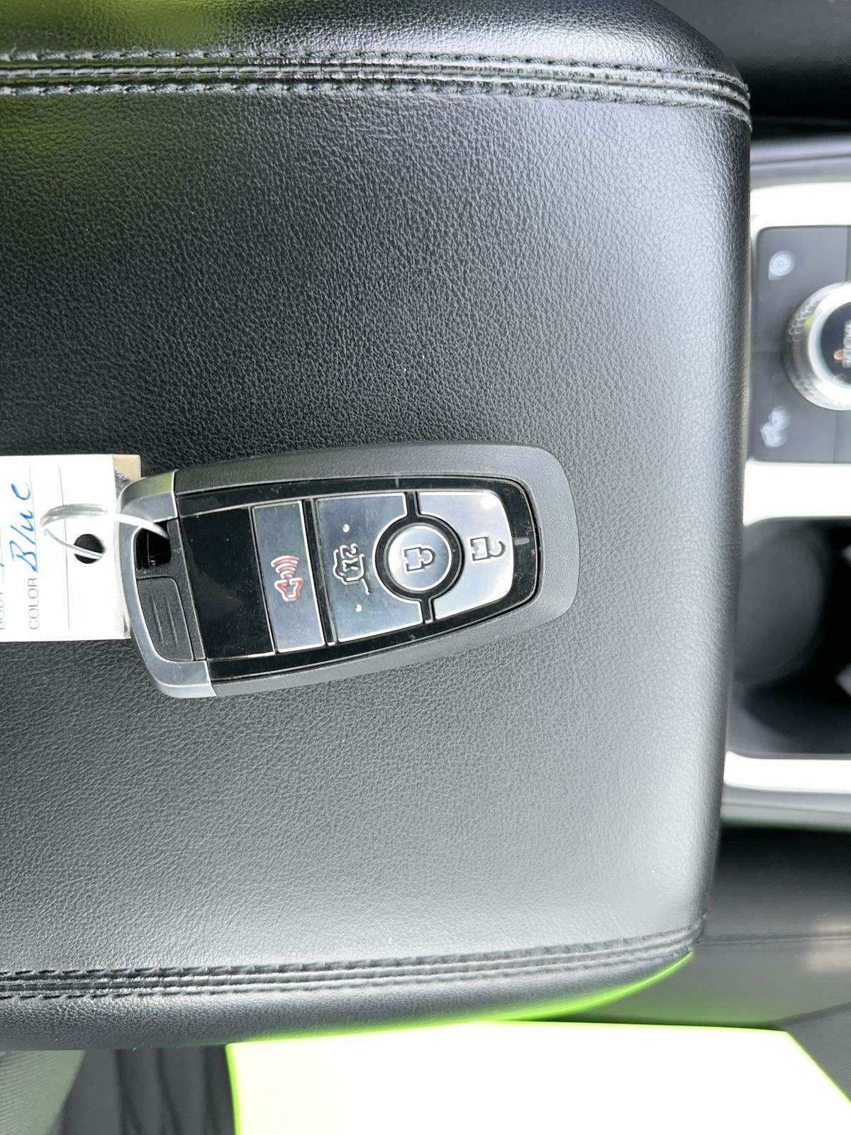 2020 Ford Explorer XLT AWD