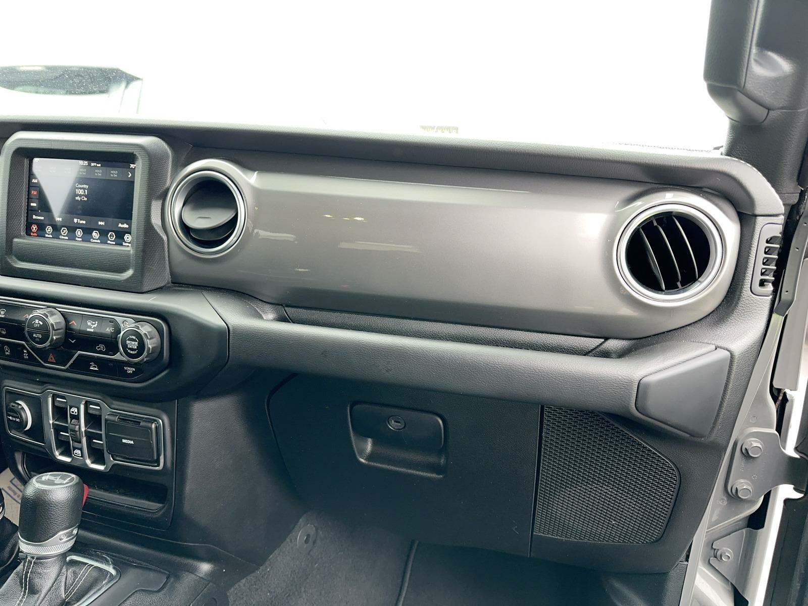 2021 Jeep Wrangler Unlimited Sahara AWD