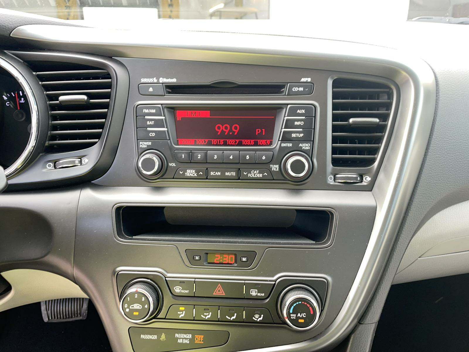 2013 Kia Optima LX FWD