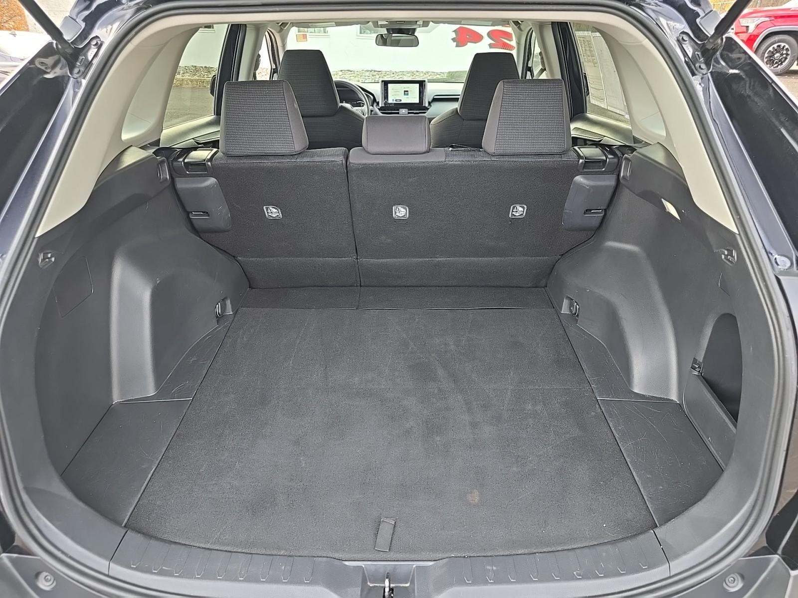 2024 Toyota RAV4 LE AWD