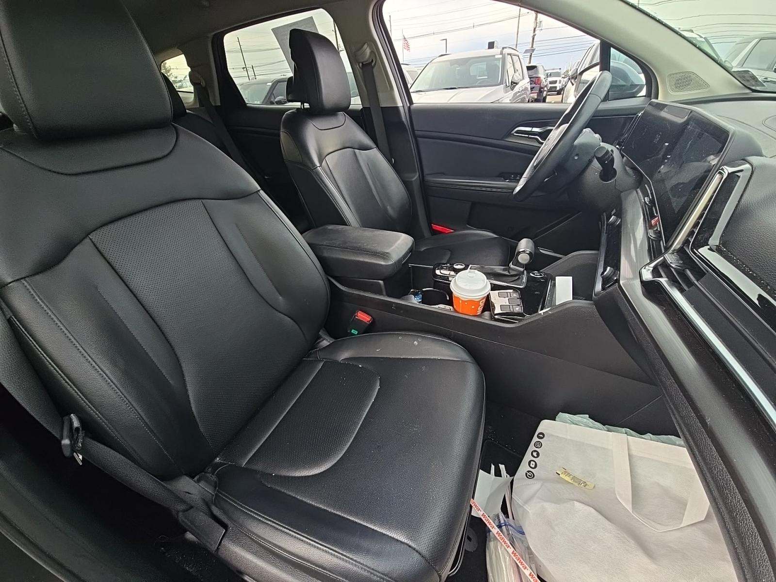 2023 Kia Sportage EX FWD