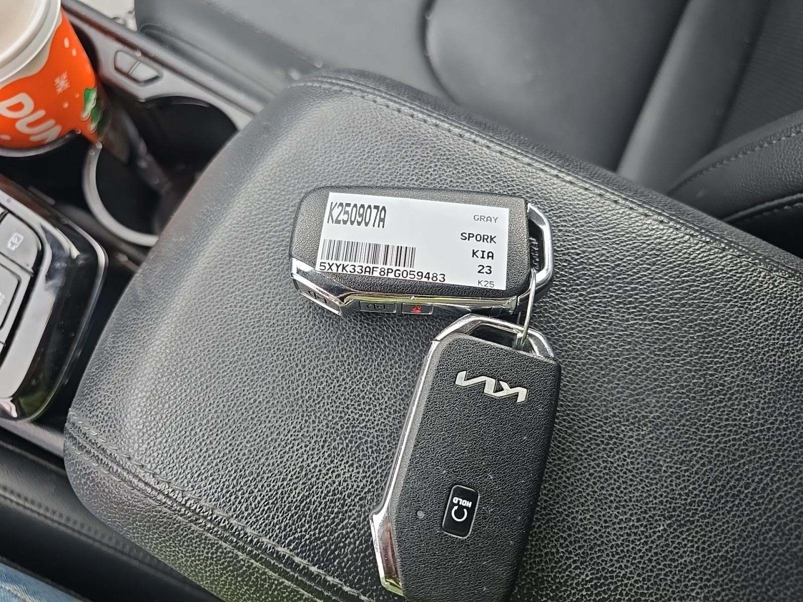 2023 Kia Sportage EX FWD