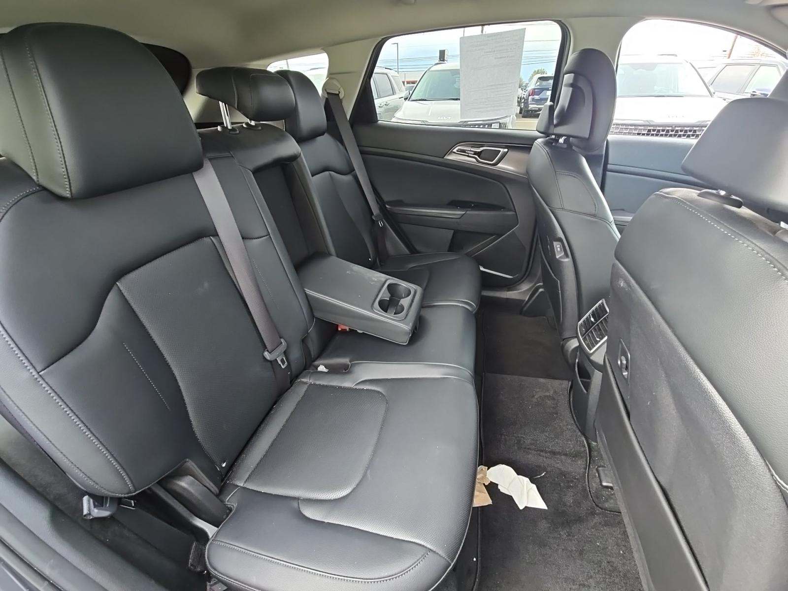 2023 Kia Sportage EX FWD