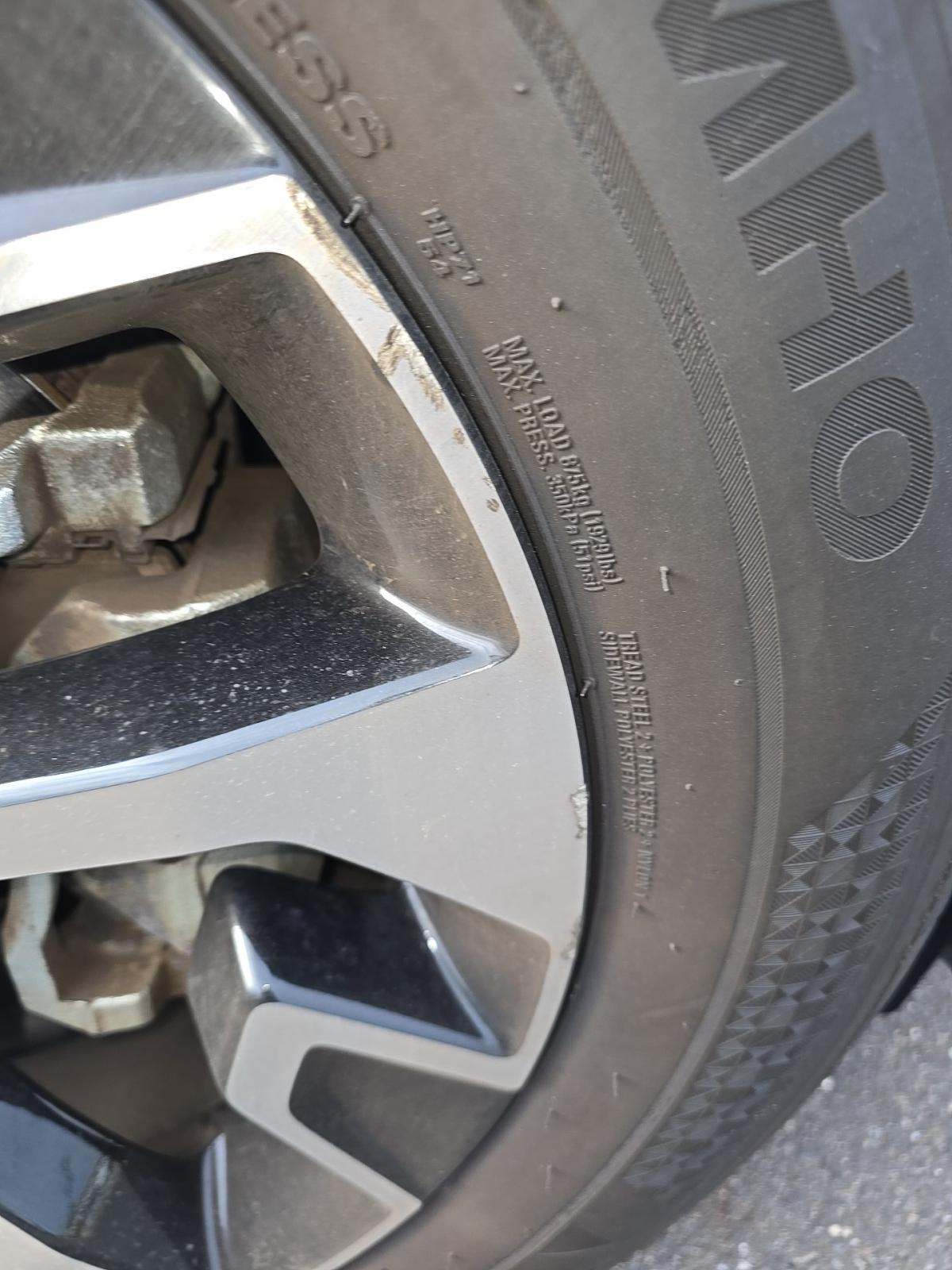 2023 Kia Sportage EX FWD