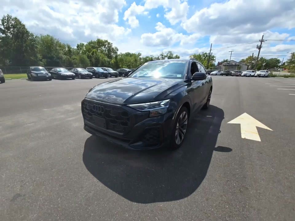 2024 Audi Q8 Prestige