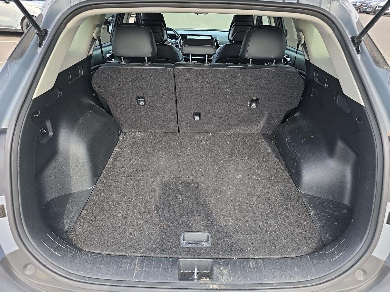 2023 Kia Sportage EX FWD