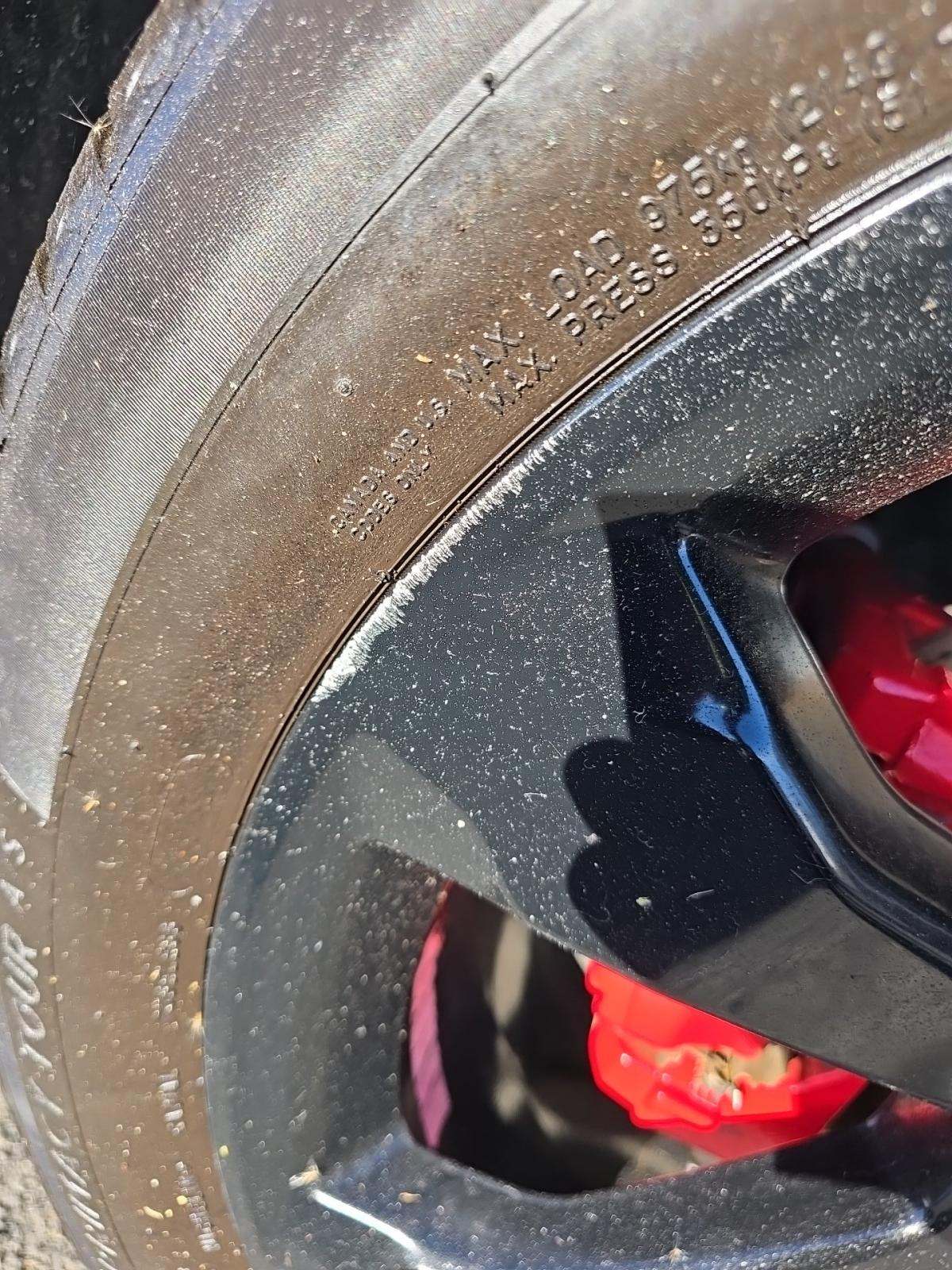 2021 Ford Explorer ST AWD