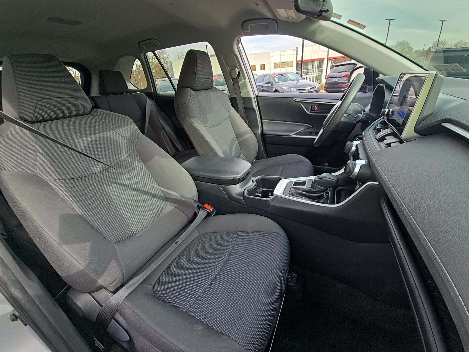 2024 Toyota RAV4 LE AWD