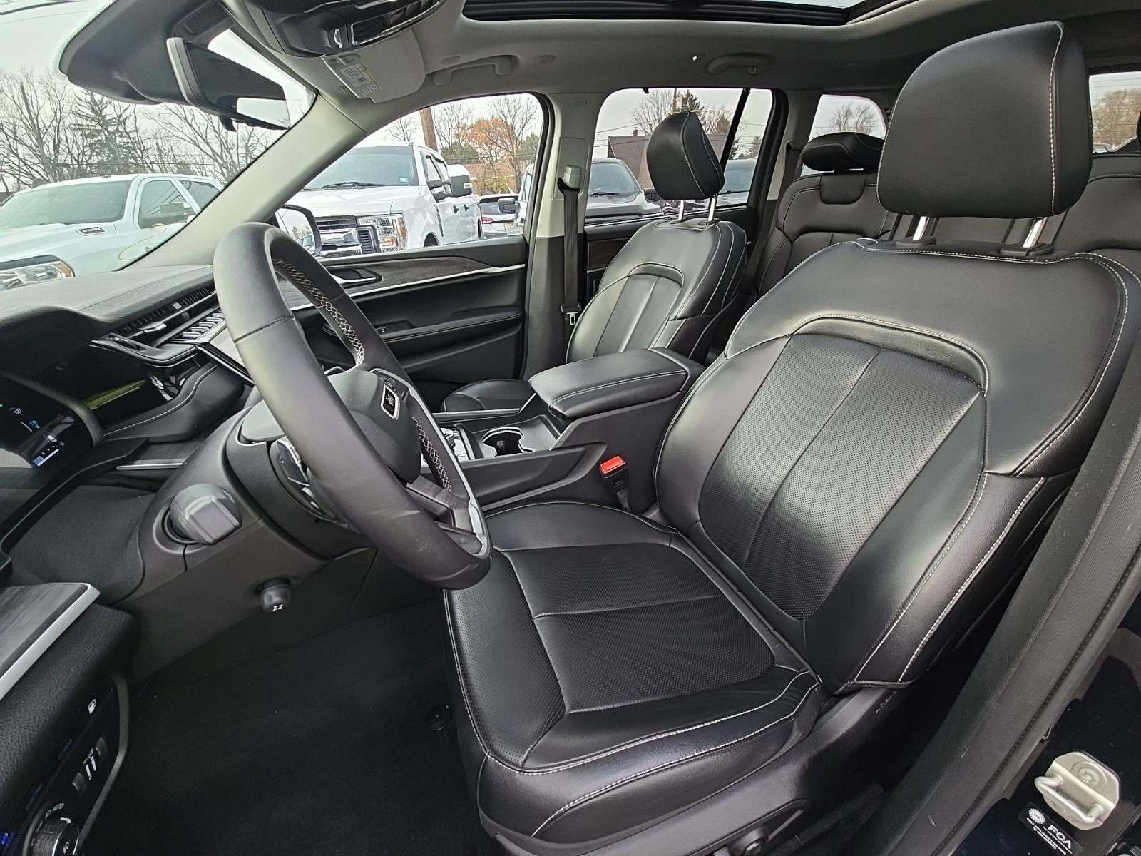 2023 Jeep Grand Cherokee 4xe 30th Anniversary AWD