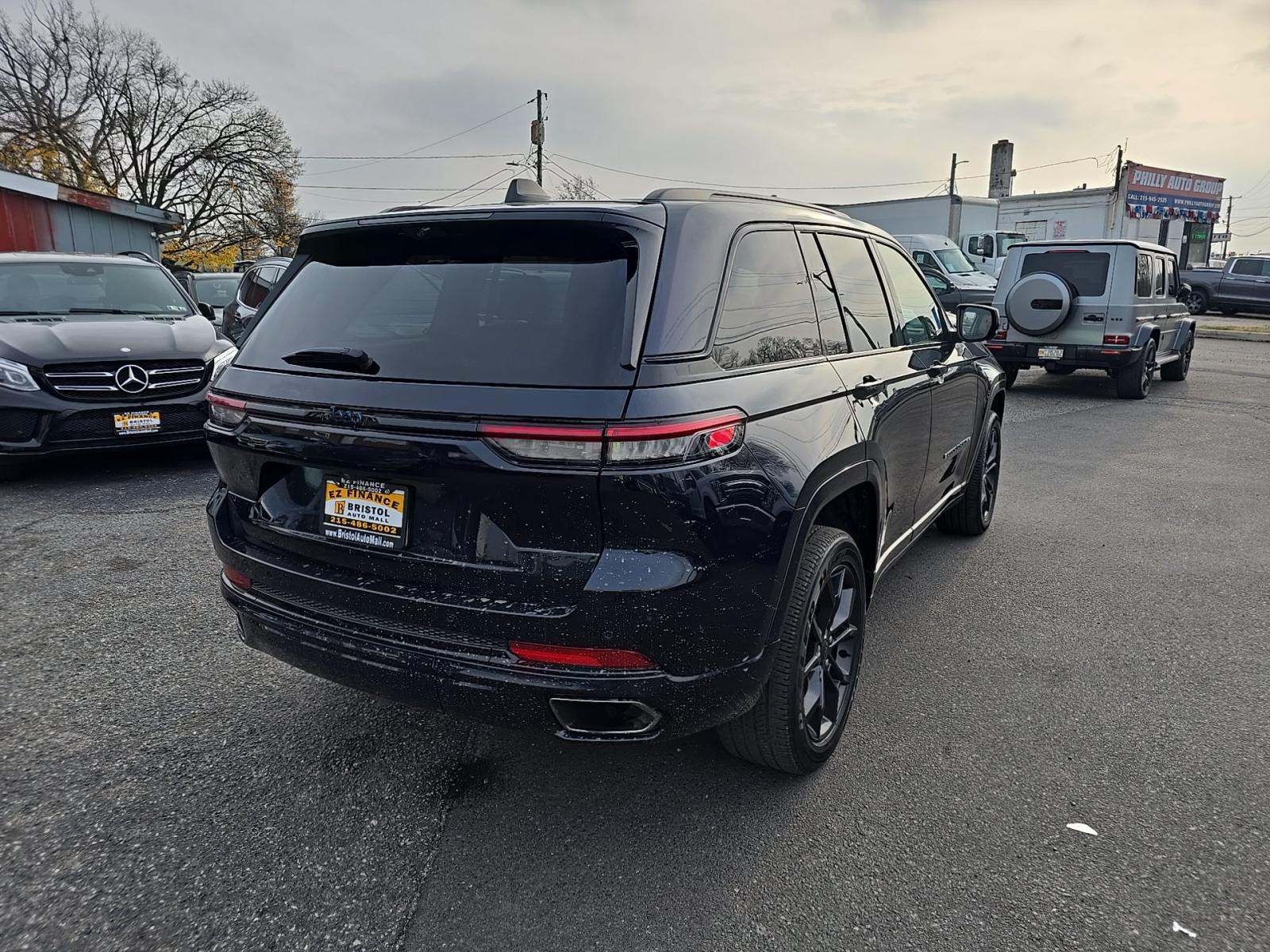 2023 Jeep Grand Cherokee 4xe 30th Anniversary AWD