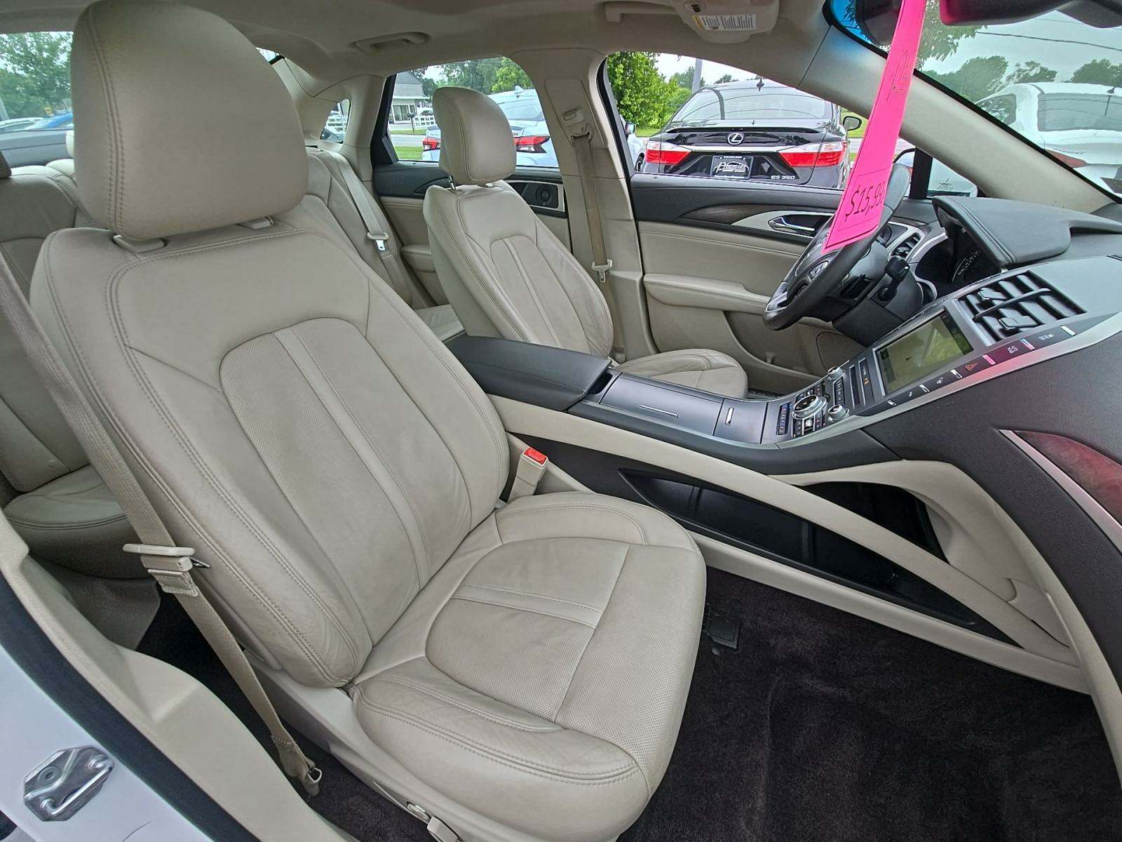 2017 Lincoln MKZ Reserve AWD