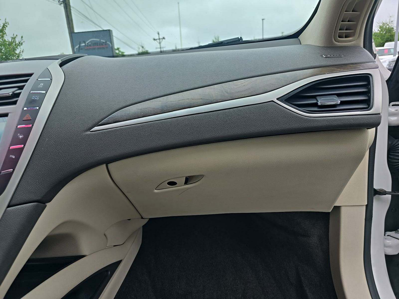 2017 Lincoln MKZ Reserve AWD