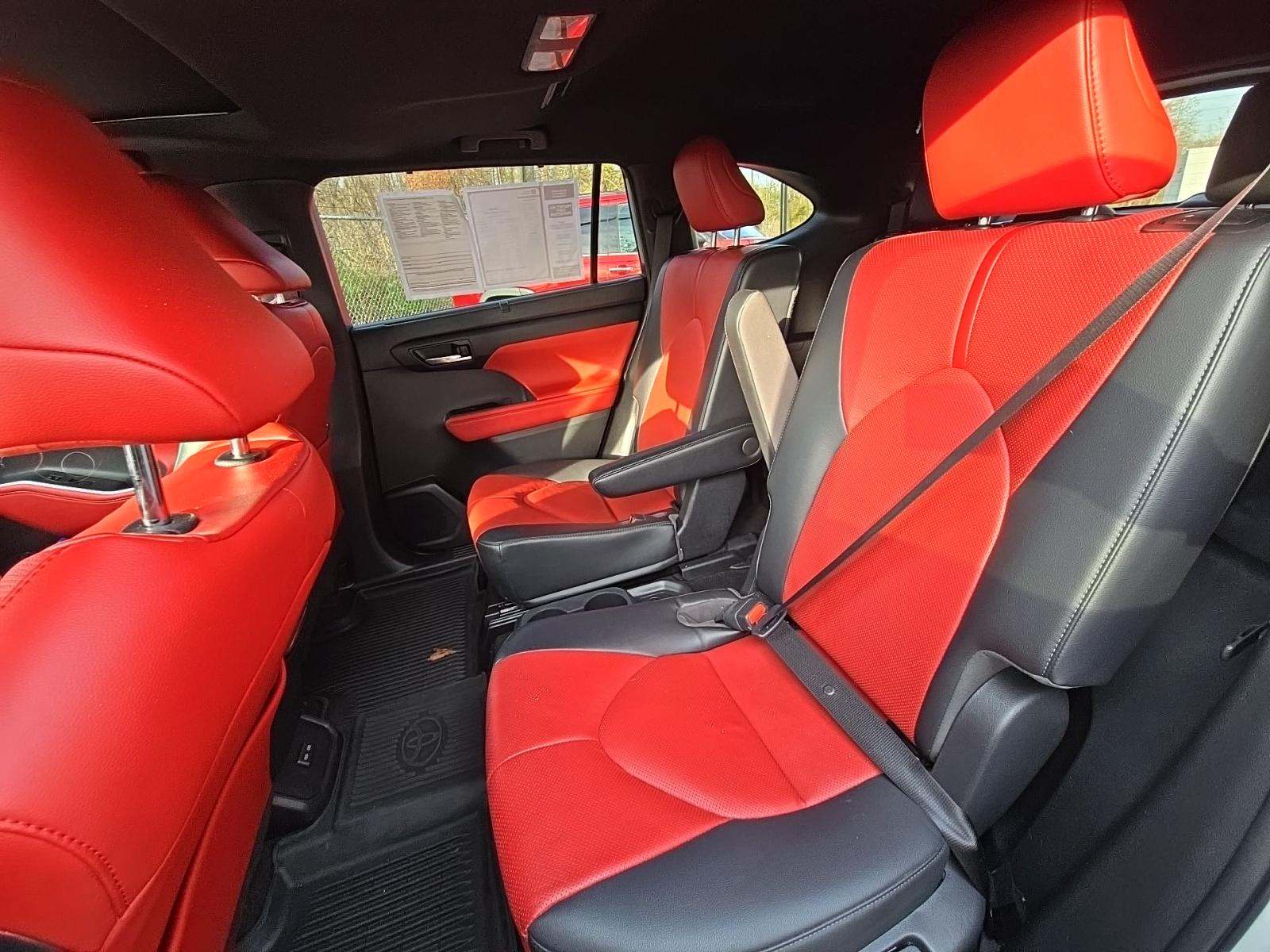 2023 Toyota Highlander XSE AWD