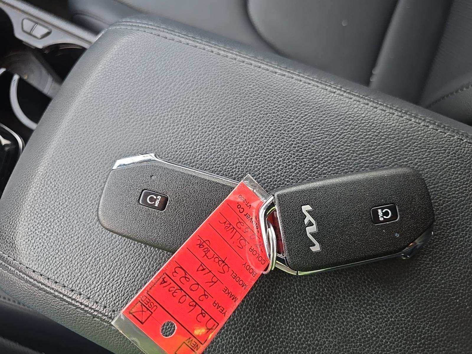 2023 Kia Sportage EX FWD