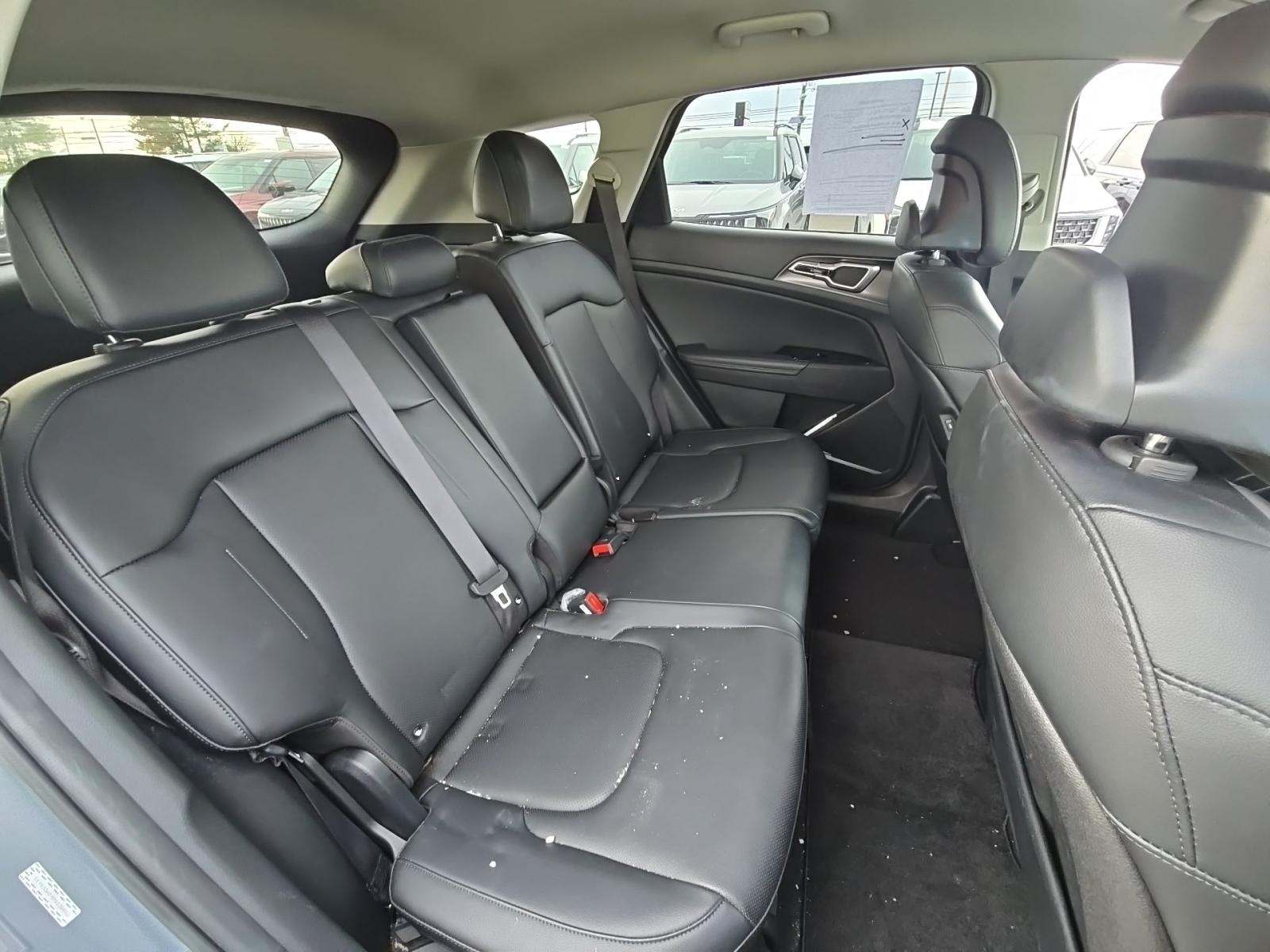 2023 Kia Sportage EX FWD