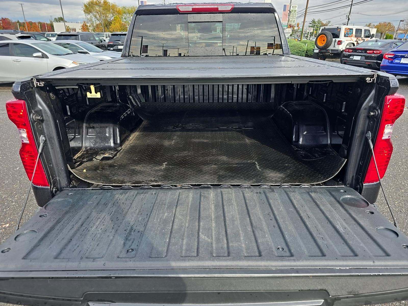 2023 Chevrolet Silverado 1500 LT AWD