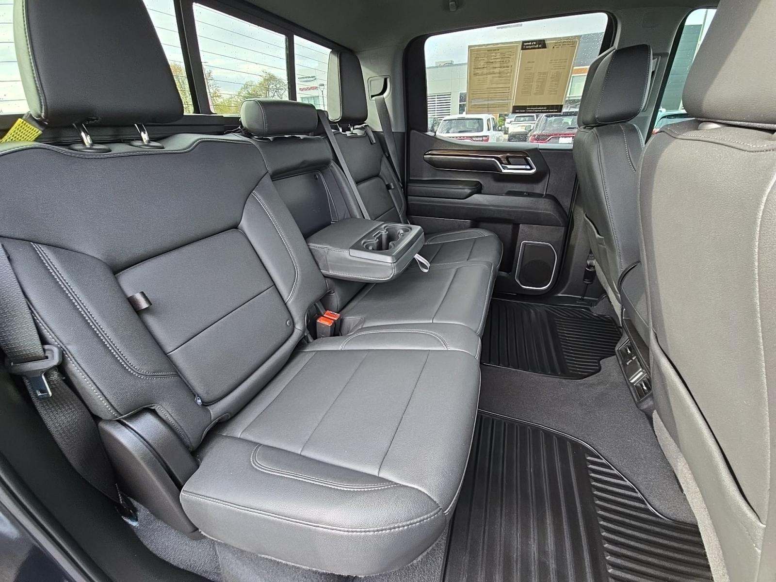 2023 Chevrolet Silverado 1500 LT AWD