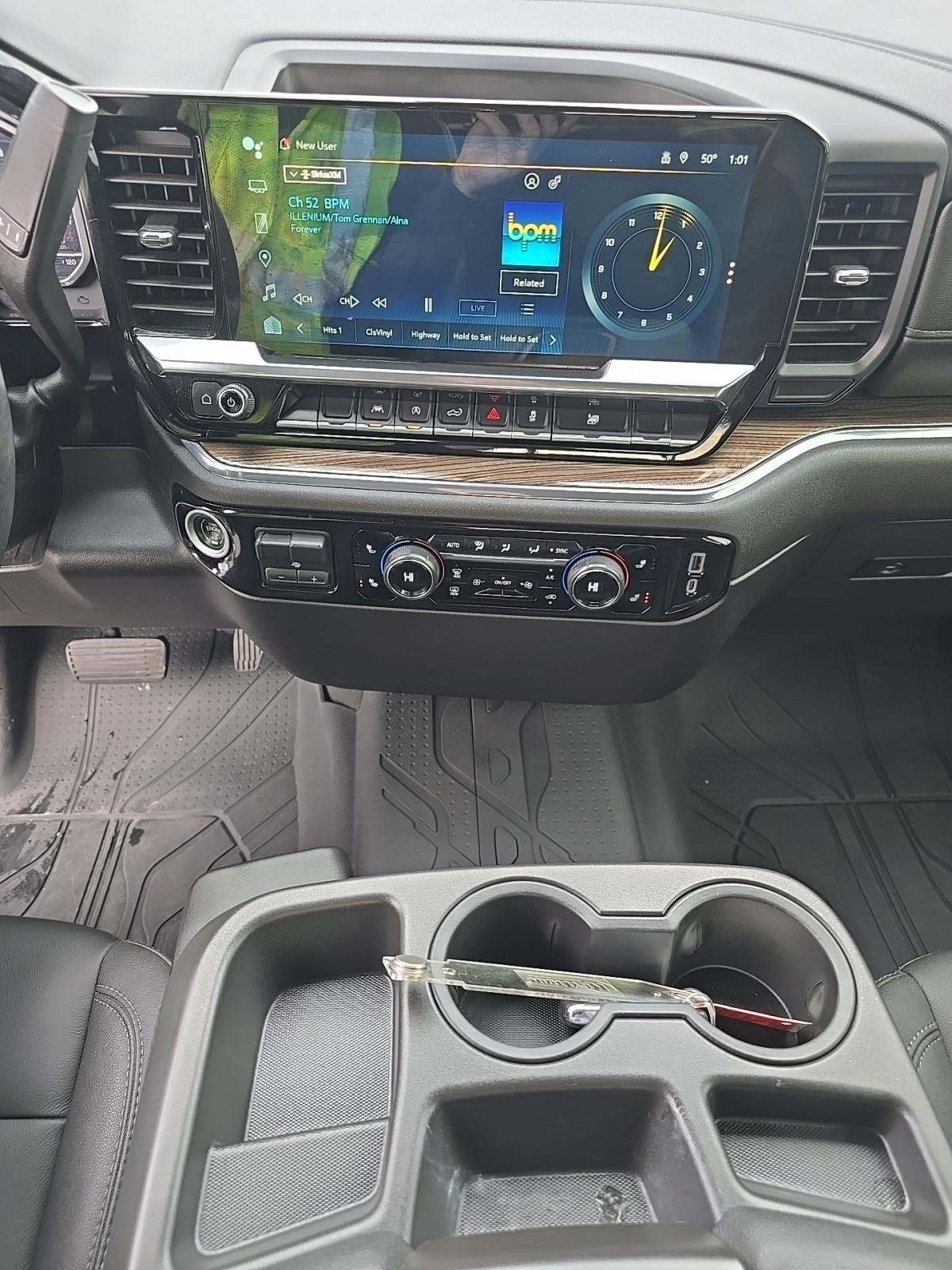 2023 Chevrolet Silverado 1500 LT AWD