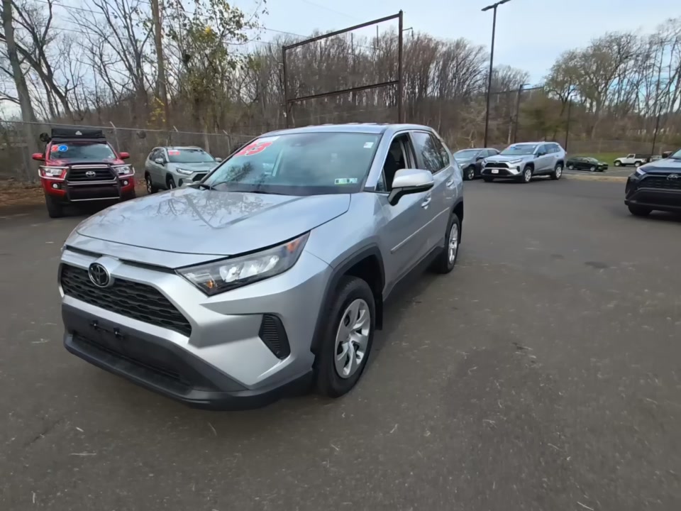 2022 Toyota RAV4 LE AWD