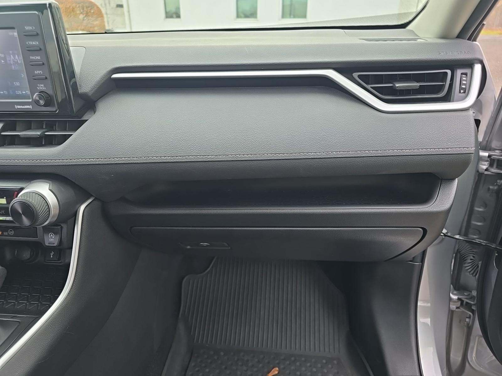 2022 Toyota RAV4 LE AWD