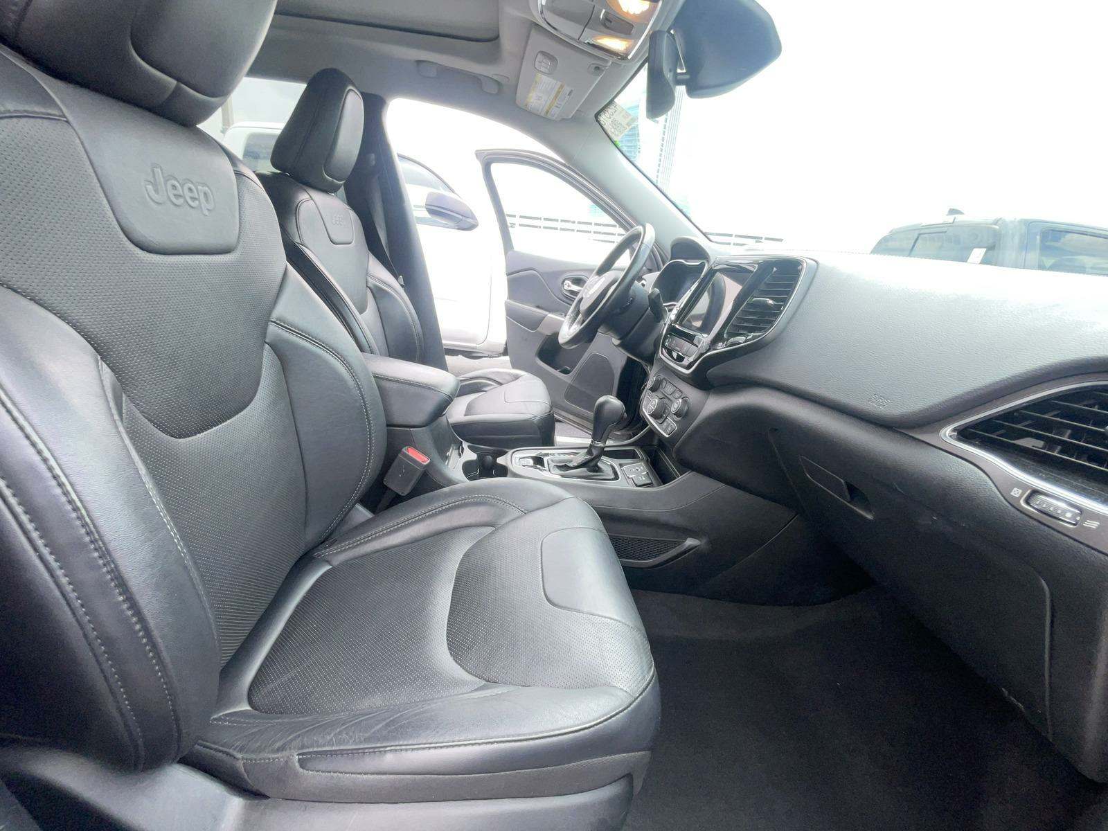 2021 Jeep Cherokee Limited FWD