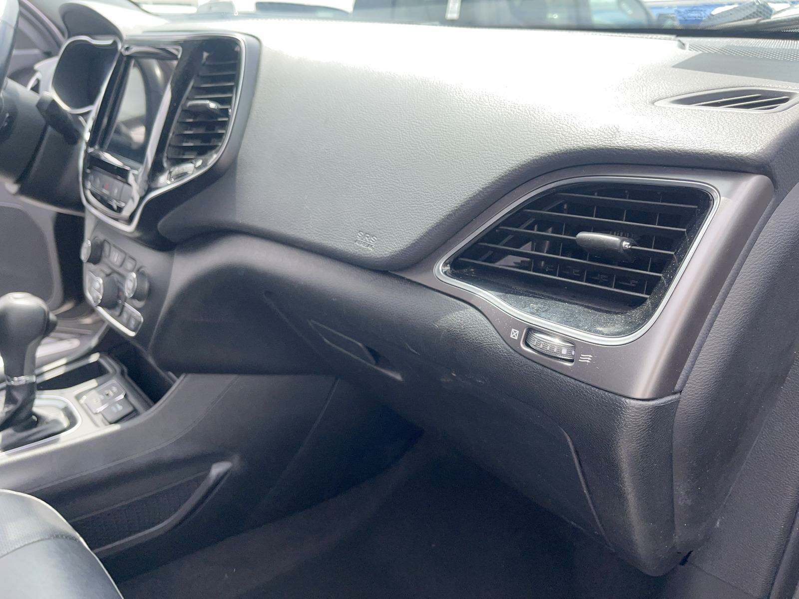 2021 Jeep Cherokee Limited FWD