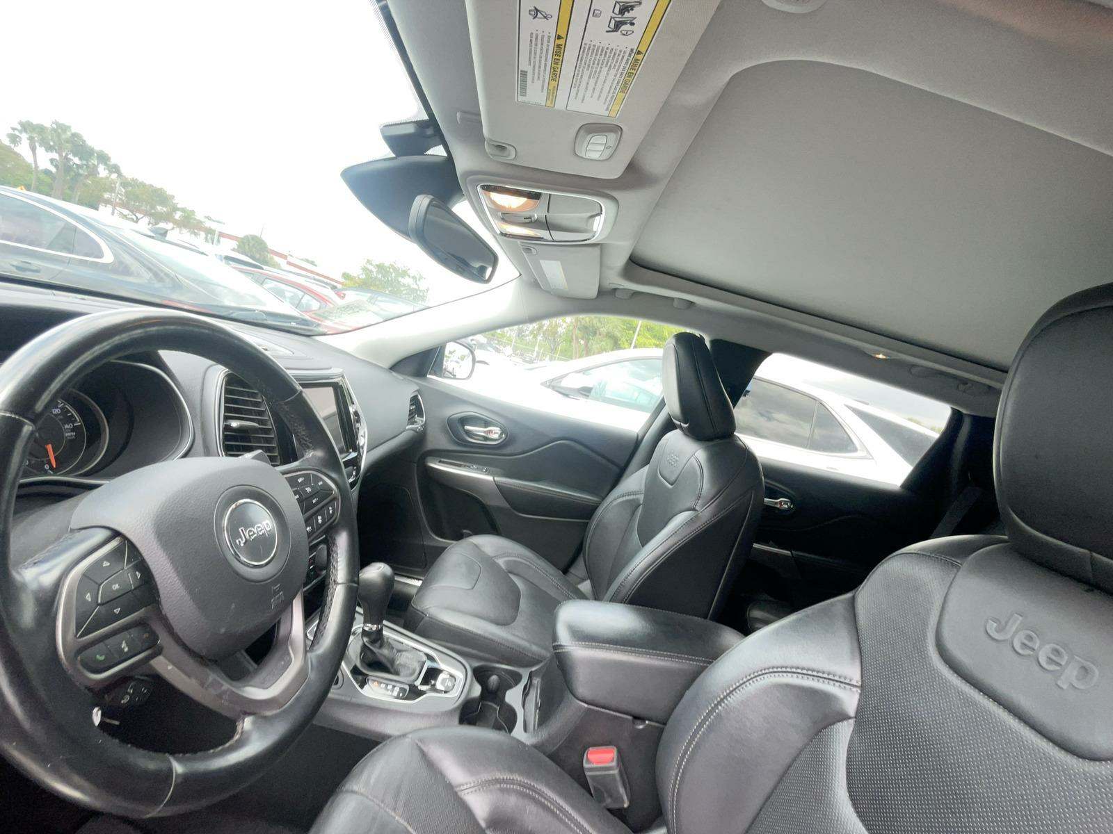 2021 Jeep Cherokee Limited FWD