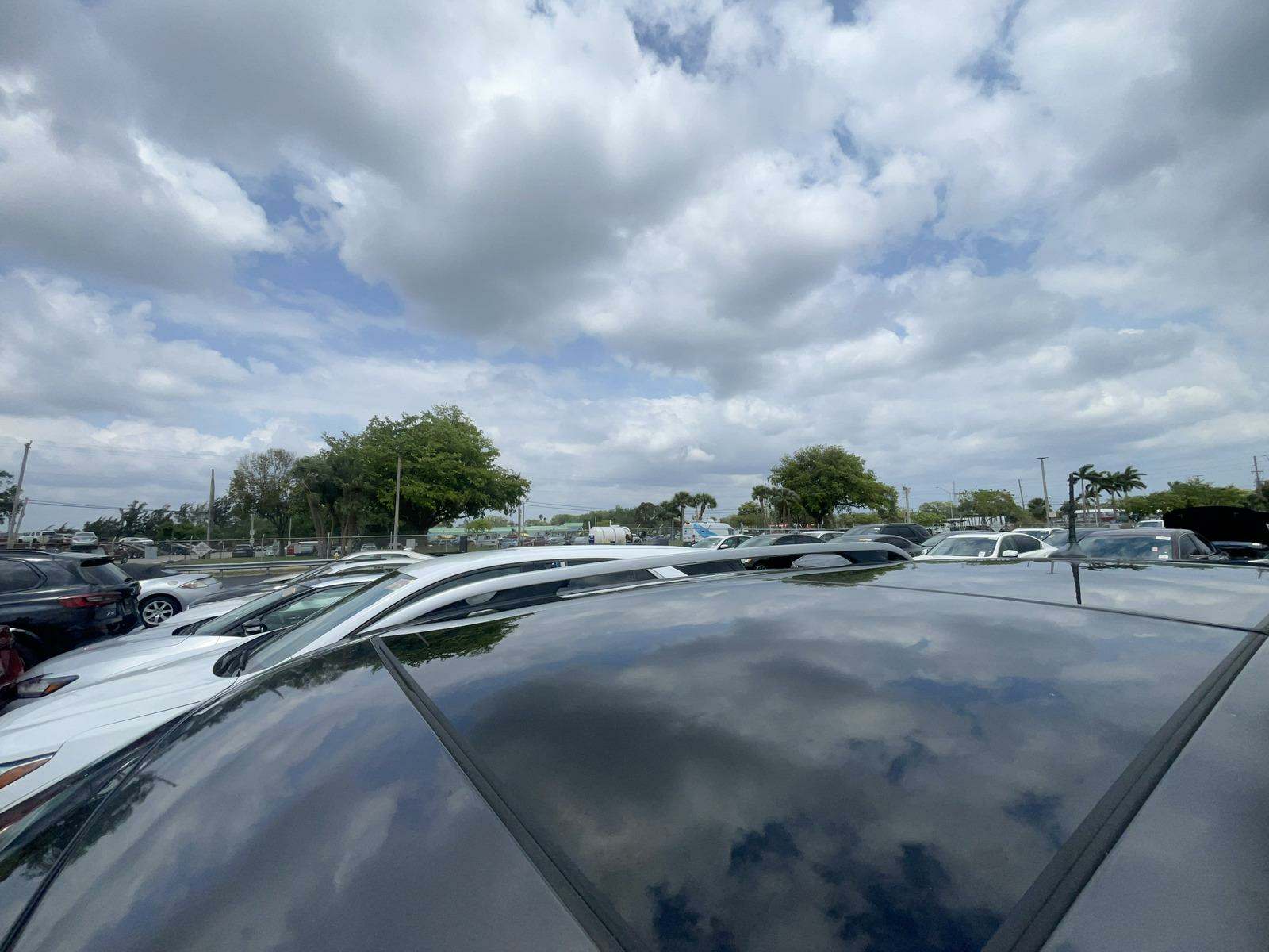 2021 Jeep Cherokee Limited FWD