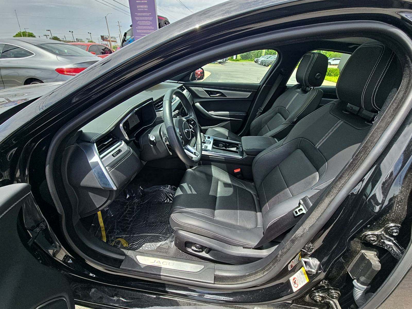 2024 Jaguar XF R-Dynamic SE AWD