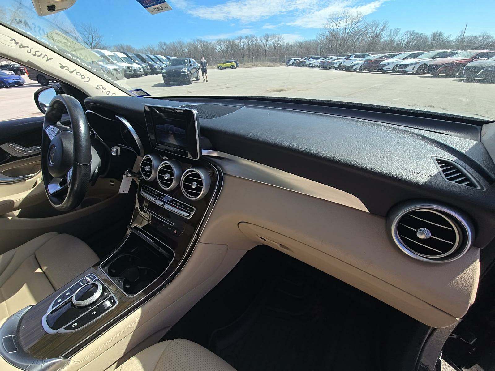 2017 Mercedes-Benz GLC GLC 300 RWD