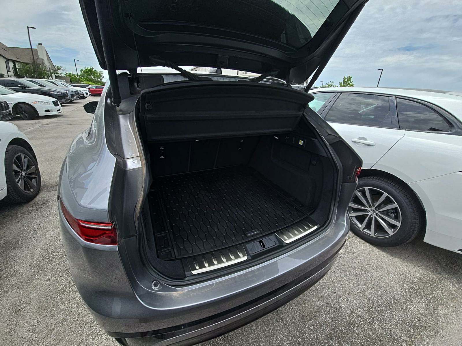 2024 Jaguar F-PACE P250 R-Dynamic S AWD