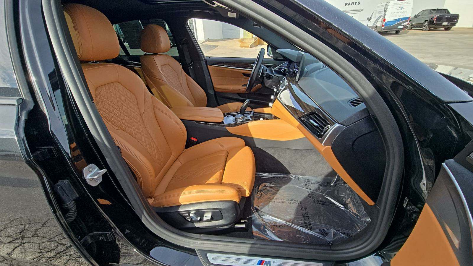 BMW 5 Series Sedan 540i M SPORT LINE снимка BMW 5 Series Sedan 540i M SPORT LINE