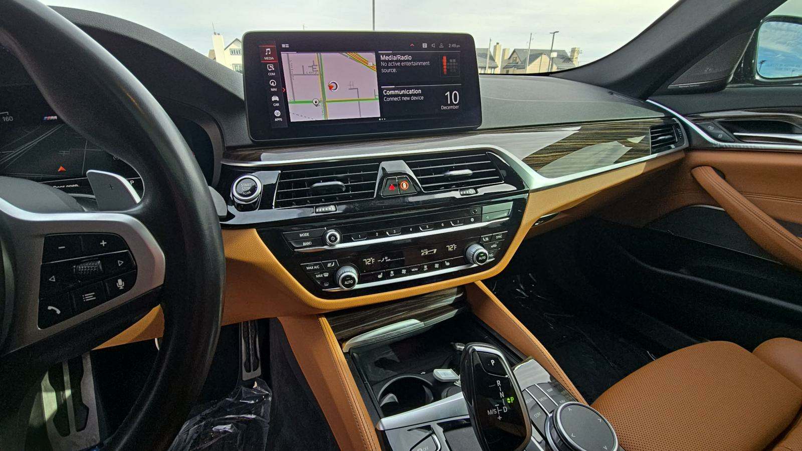 BMW 5 Series Sedan 540i M SPORT LINE снимка BMW 5 Series Sedan 540i M SPORT LINE
