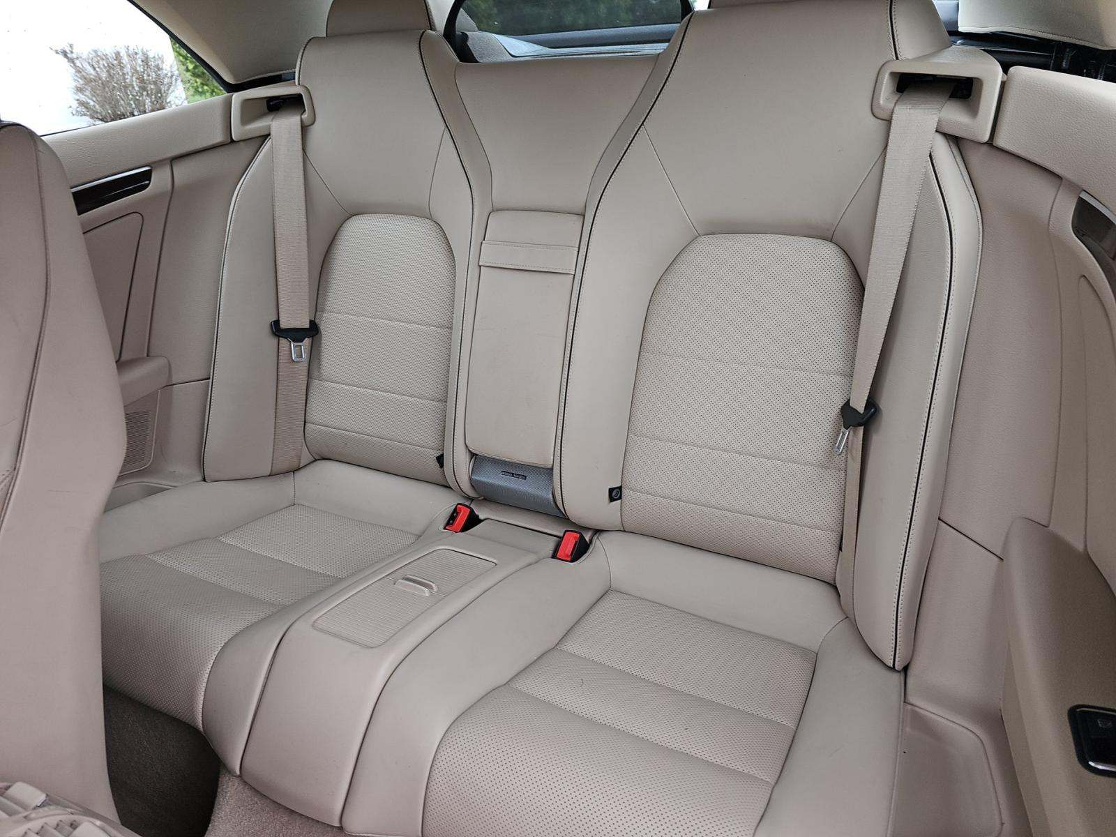 MERCEDES-BENZ E-CLASS - 9