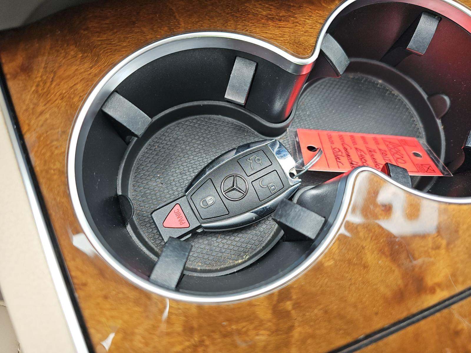 MERCEDES-BENZ E-CLASS - 4