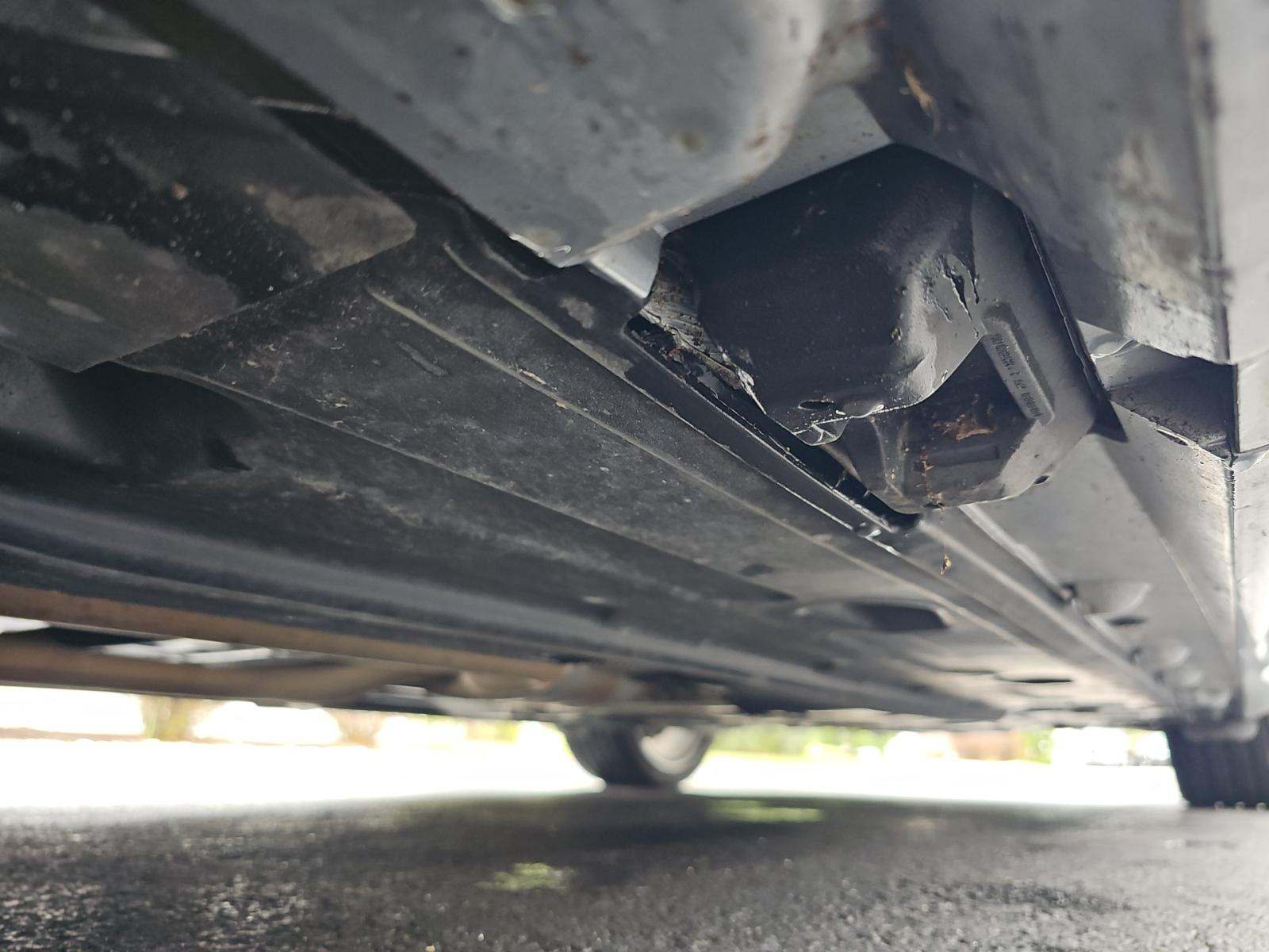 MERCEDES-BENZ E-CLASS - 3