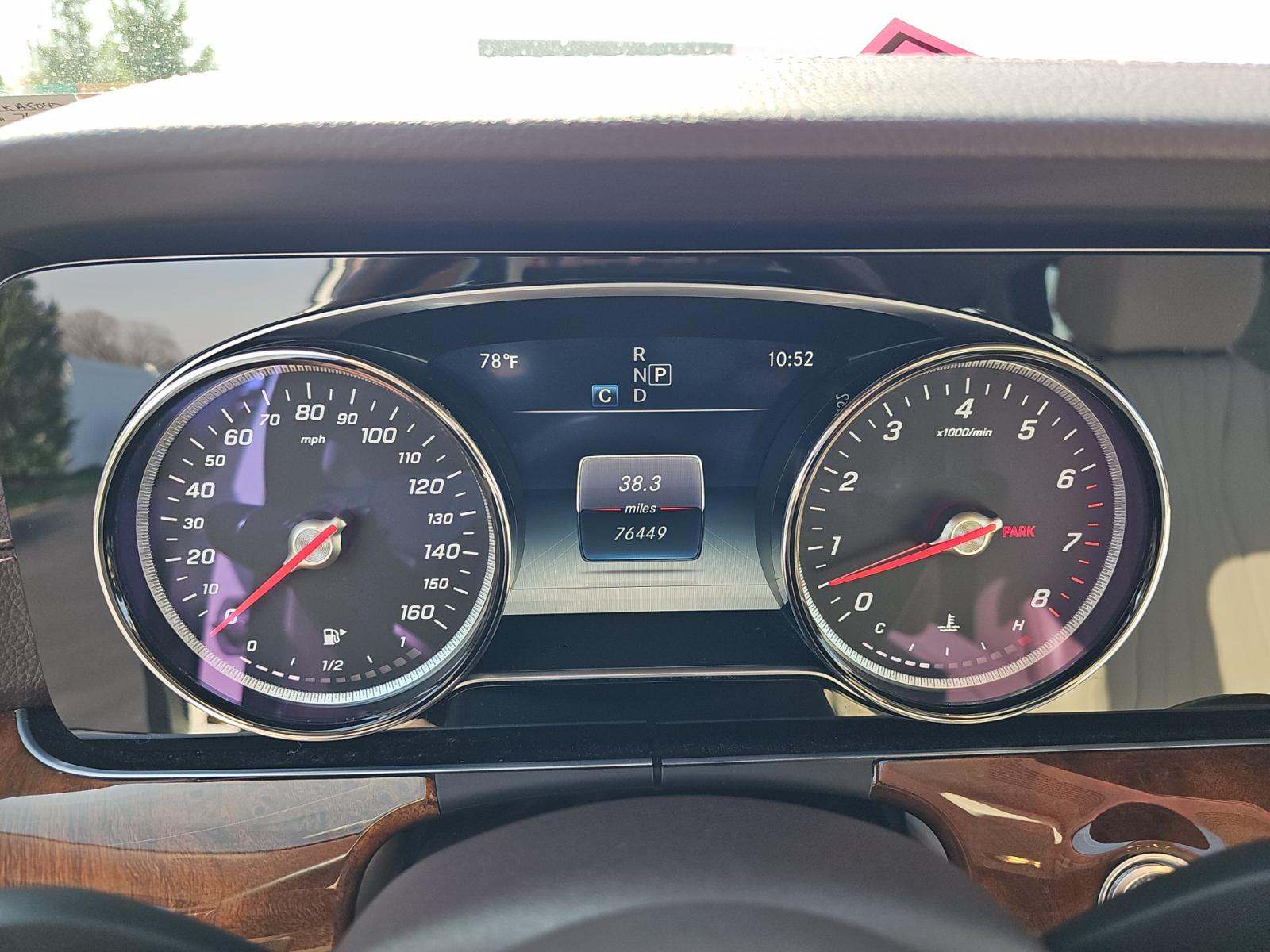 MERCEDES-BENZ E-CLASS - 5