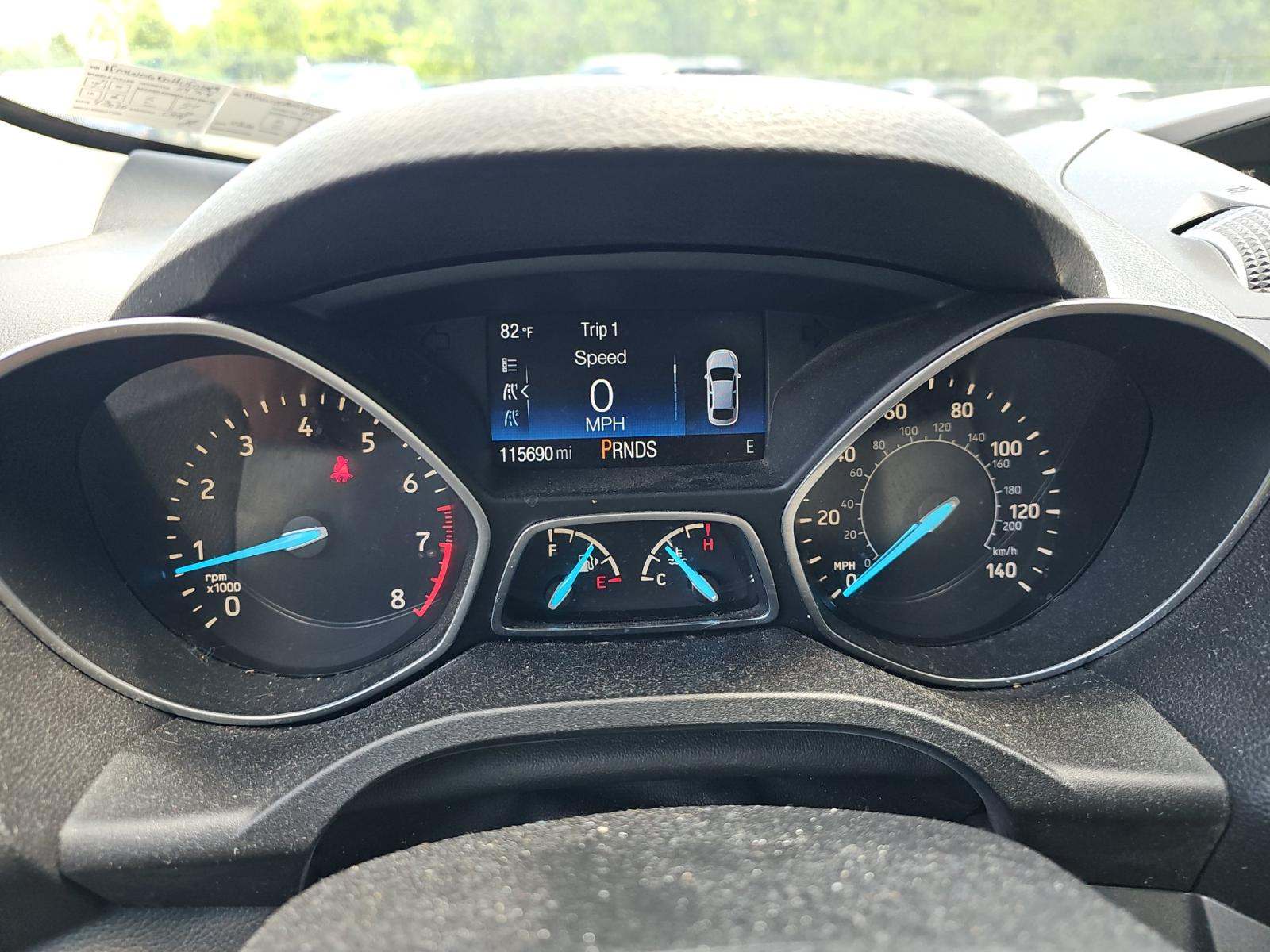 FORD ESCAPE - 9
