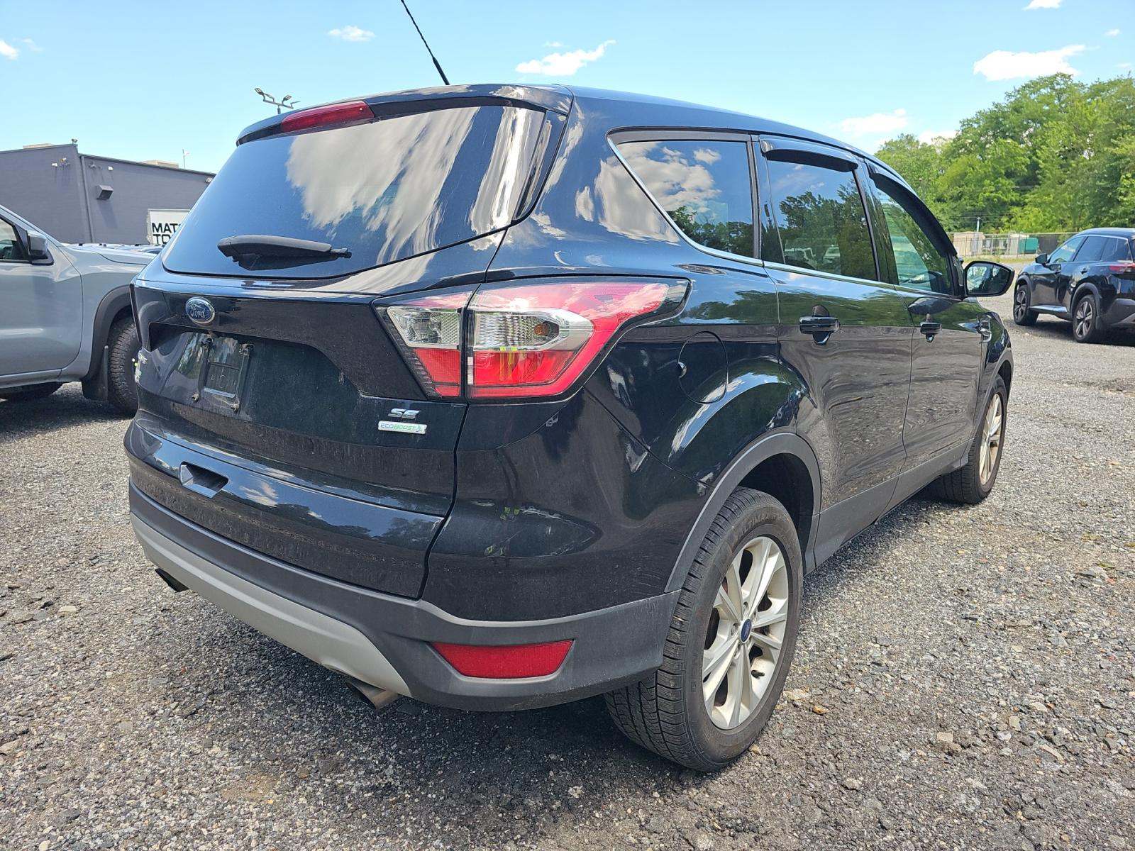 FORD ESCAPE - 3