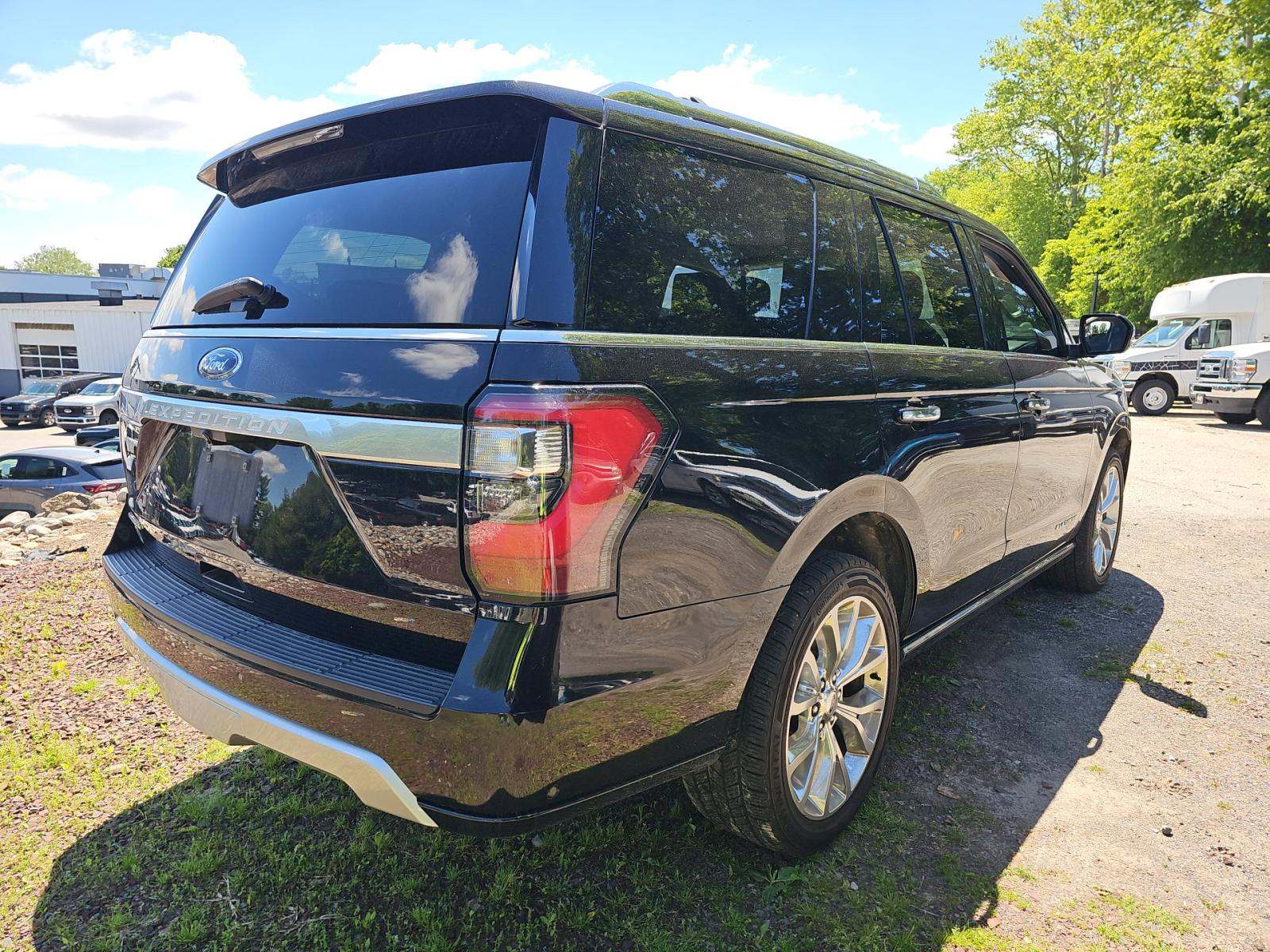 FORD EXPEDITION - 3