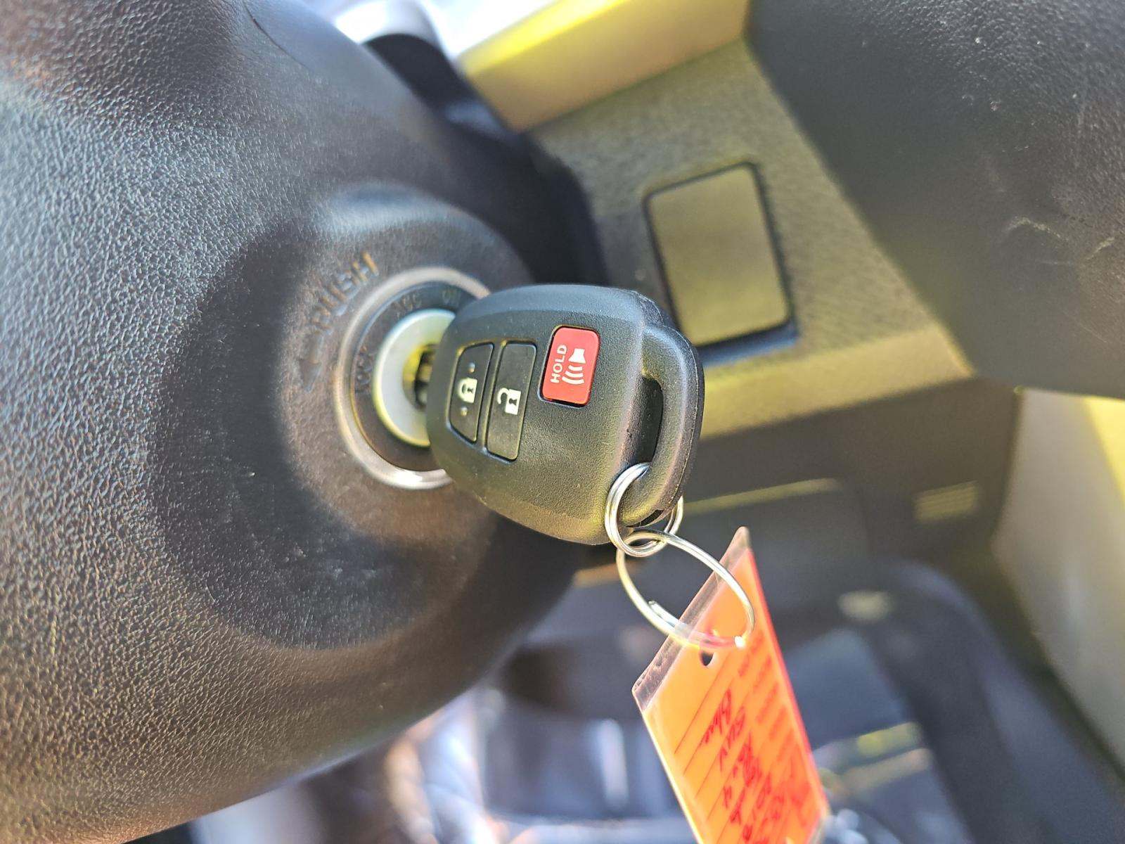 2018 Toyota RAV4 LE AWD