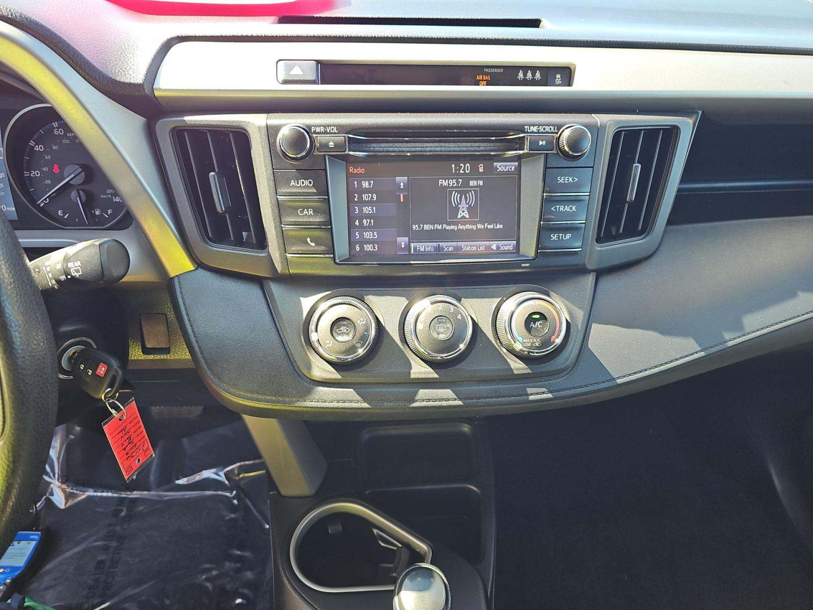 2018 Toyota RAV4 LE AWD