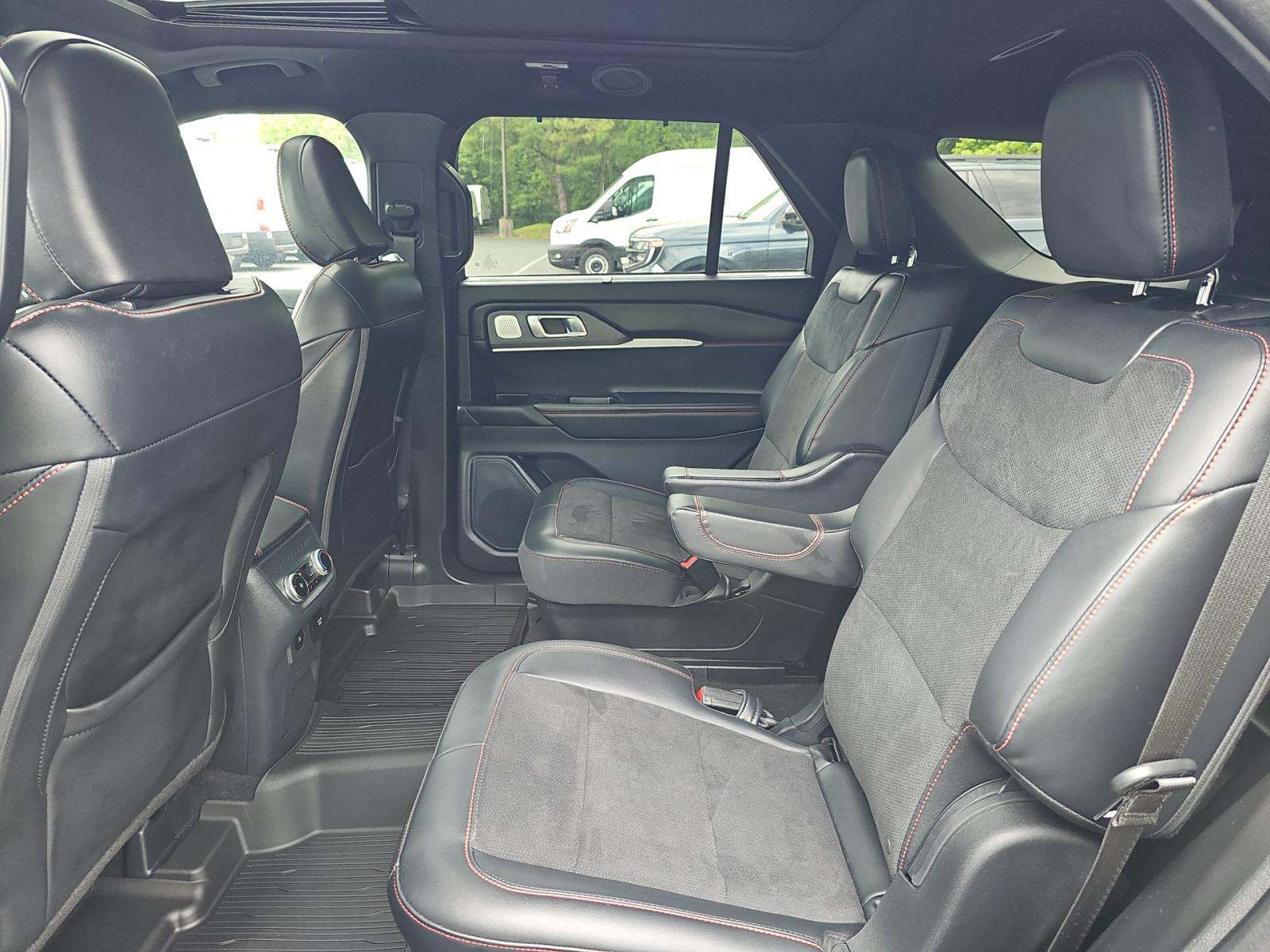 FORD EXPLORER - 9