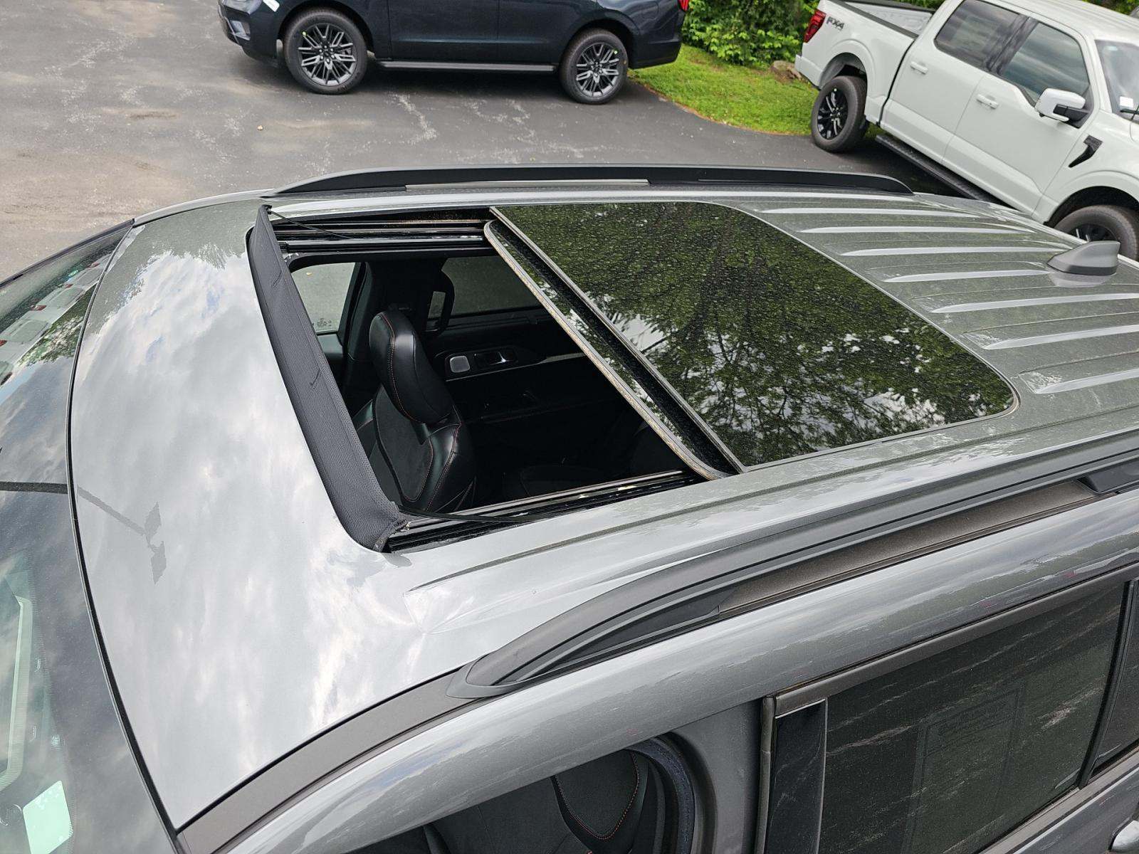 FORD EXPLORER - 8